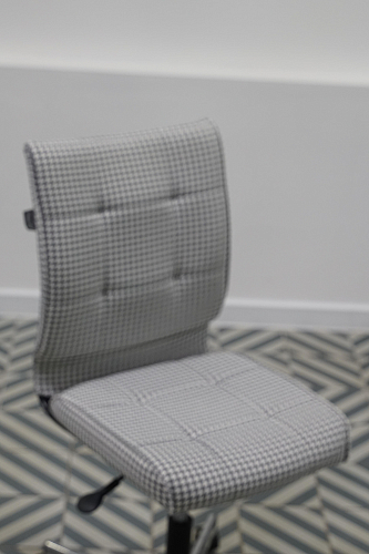 Компьютерное кресло Бюрократ CH-330M/velv86 голубой velvet 86 / крестовина металл из шоурума 1