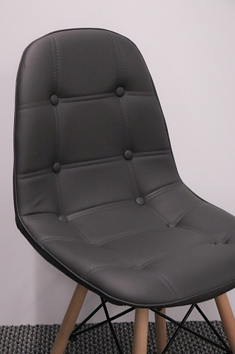 Деревянный стул Kvadro серый из шоурума 2