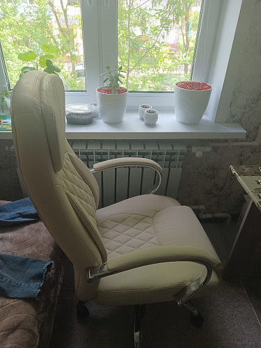 Компьютерное кресло Tron black фото покупателя 45