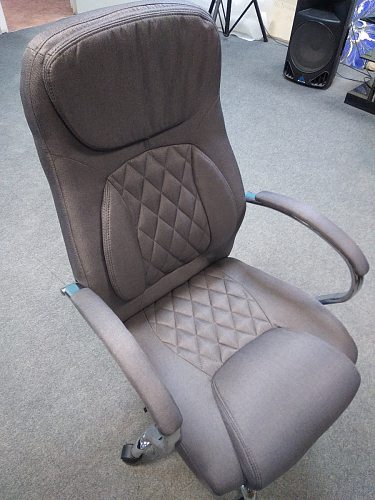 Компьютерное кресло Tron white фото покупателя 58