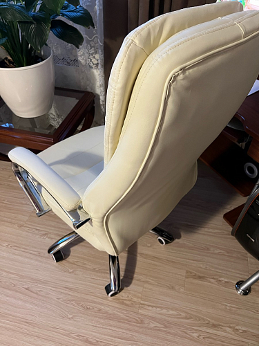 Компьютерное кресло Tomar коричневое фото покупателя 71