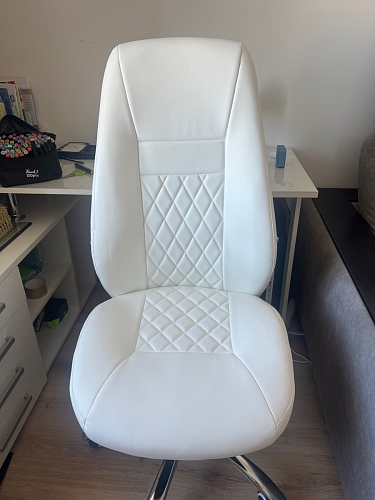 Компьютерное кресло Aragon белое фото покупателя 185