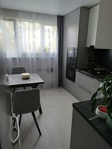 Стул на металлокаркасе Чилли черный / зеленый фото покупателя 403