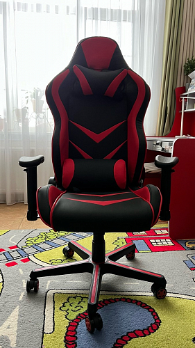 Компьютерное кресло Racer черное / красное фото покупателя 130