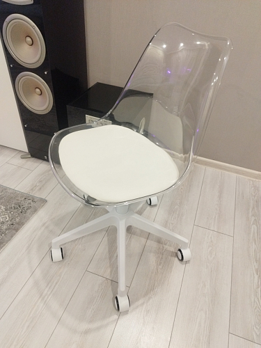 Компьютерное кресло Kolin с подушкой clear / white фото покупателя 300