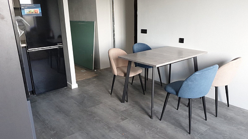 Стол Тринити Лофт 120 32 мм дуб галифакс табако / черный матовый фото покупателя 208