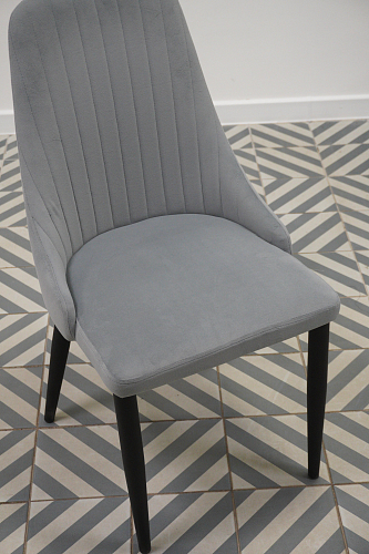 Стул на металлокаркасе Kora beige / black из шоурума 11