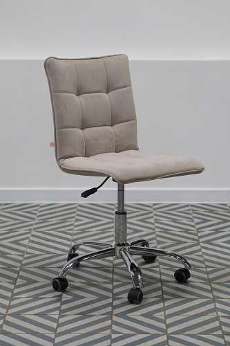 Компьютерное кресло Zero коричневое из шоурума 2