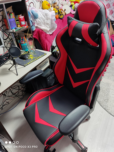 Компьютерное кресло Racer черное / красное фото покупателя 88