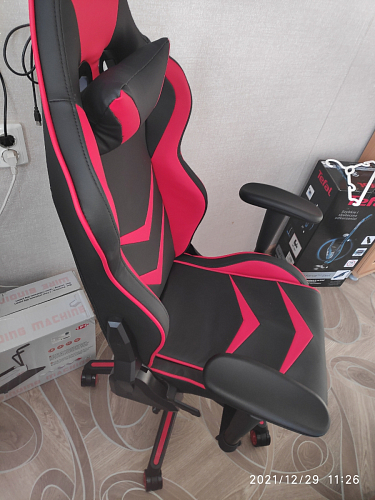 Компьютерное кресло Racer черное / оранжевое фото покупателя 151