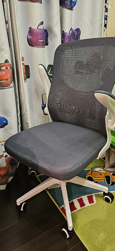 Компьютерное кресло Konfi dark gray / pink / white фото покупателя 263