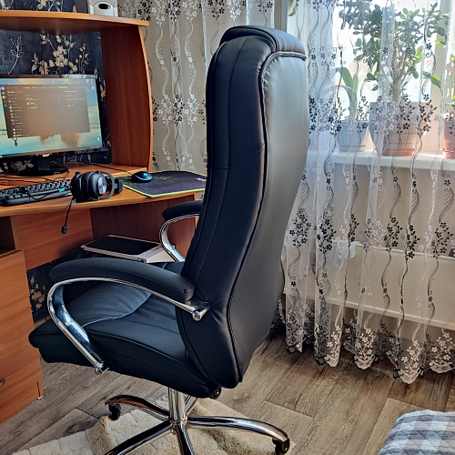 Компьютерное кресло Evora черное фото покупателя 6