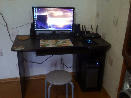 Компьютерный стол КСТ-04.1 венге фото покупателя 2