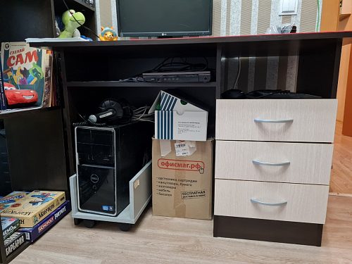 Стол письменный Бриз МДФ волна лайм / ясень светлый фото покупателя 30