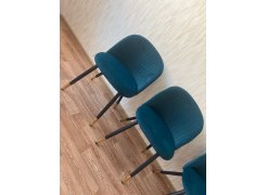 Стул на металлокаркасе Gabi 1 бежевый / черный с серебряными наконечниками фото покупателя 64