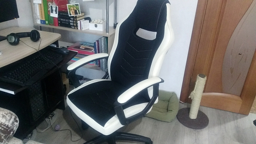 Компьютерное кресло Gamer черное / бежевое фото покупателя 97