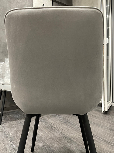 Стул на металлокаркасе Седа 360 К латте (velutto 08) / белый фото покупателя 323