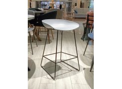 Полубарный стул полубарный Neo чёрный / черный из шоурума 1