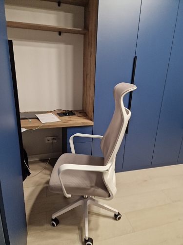 Компьютерное кресло Tilda dark gray / white фото покупателя 15