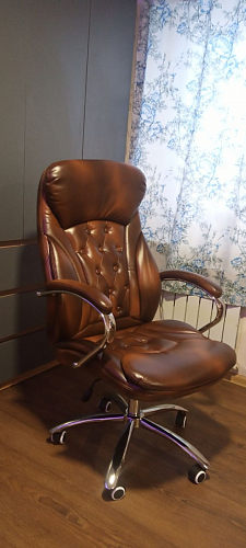 Компьютерное кресло Rich коричневое фото покупателя 15