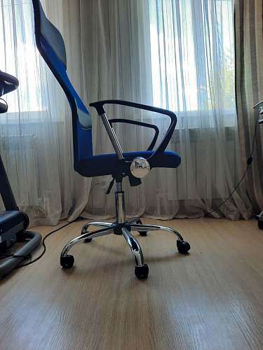 Компьютерное кресло ARANO черное фото покупателя 170