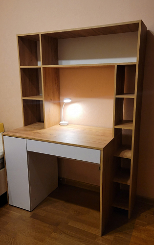 Письменный стол Комфорт 12.71 дуб золотой craft / белая аляска  - Уцененный экземпляр фото покупателя 138