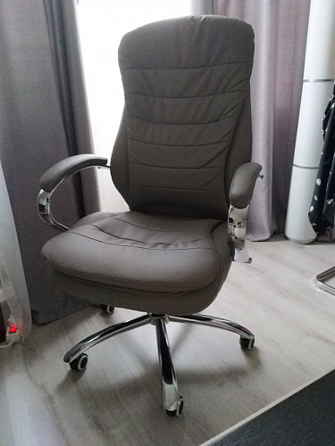 Компьютерное кресло Tomar черное фото покупателя 87